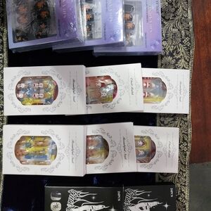 Set of Decorative Figurines